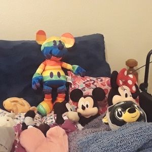 Meet your Posher, Monica